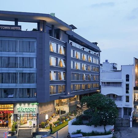 Uptown Hotel นาคปุระ ภายนอก รูปภาพ